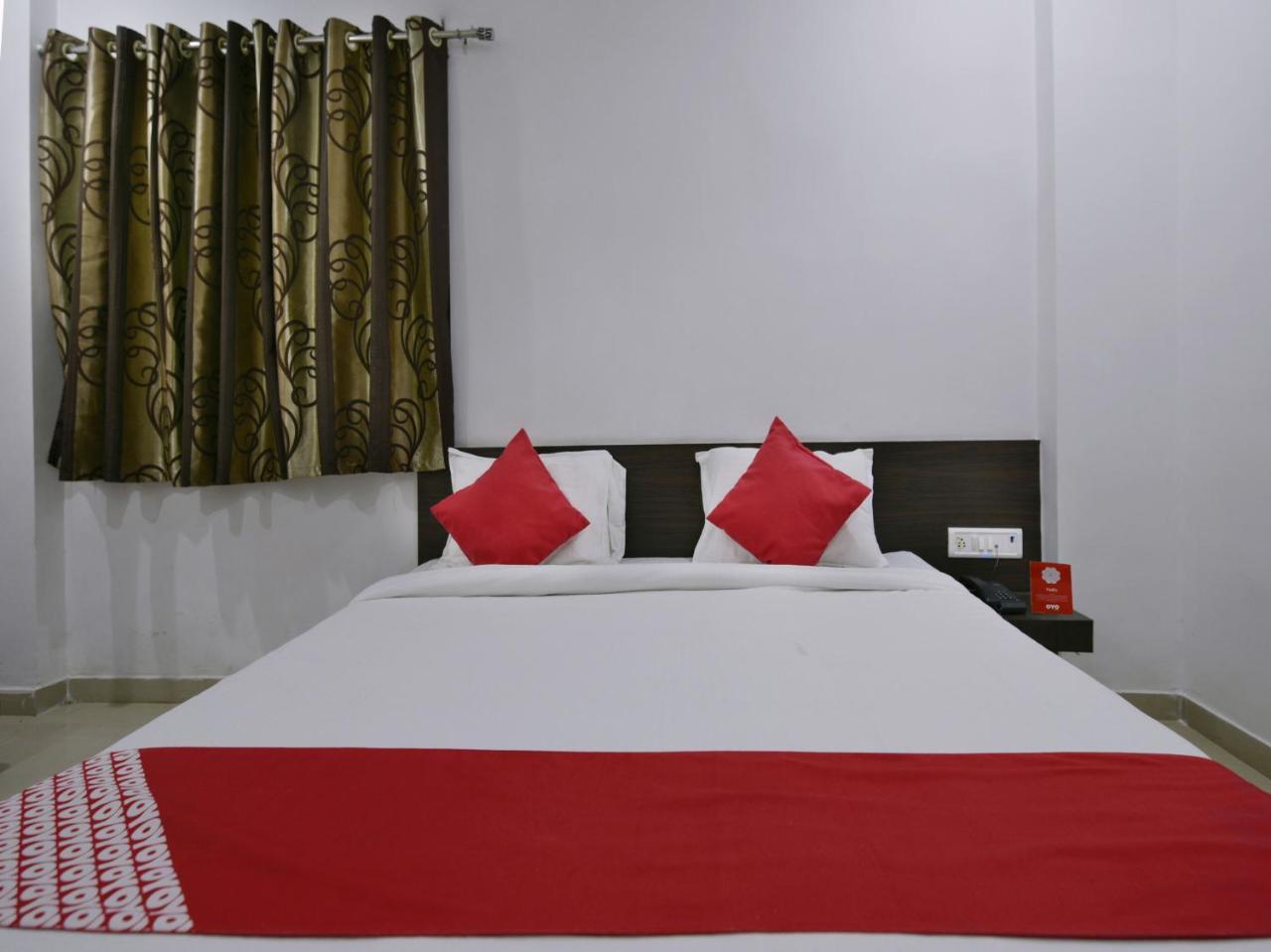 OYO 9969 Hotel Kshipra Dham Ujjain Exterior foto