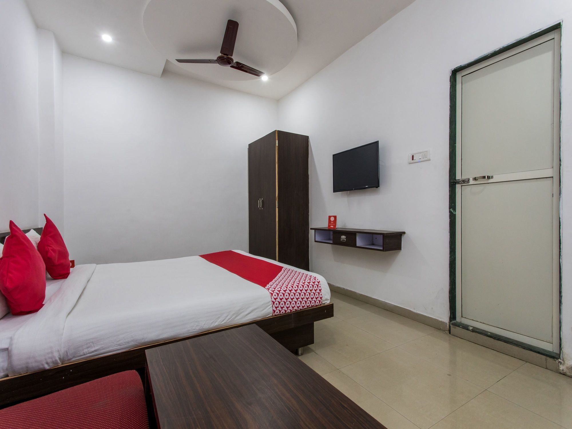 OYO 9969 Hotel Kshipra Dham Ujjain Exterior foto